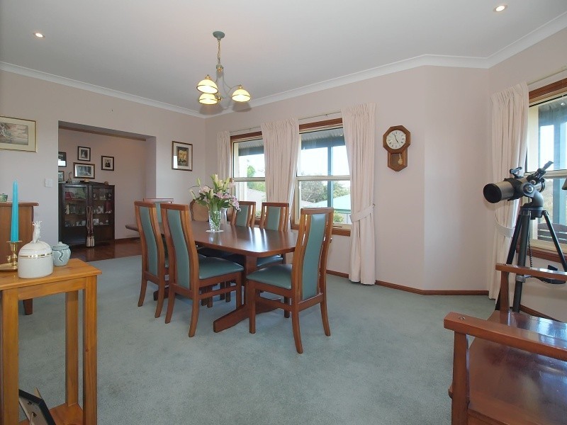 18 Smeaton Crescent, Littlehampton SA 5250