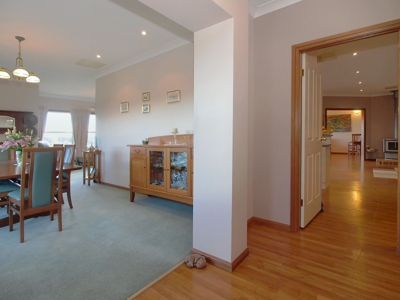 18 Smeaton Crescent, Littlehampton SA 5250