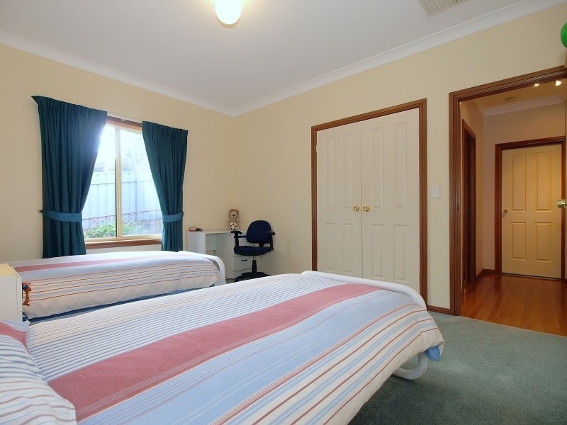 18 Smeaton Crescent, Littlehampton SA 5250