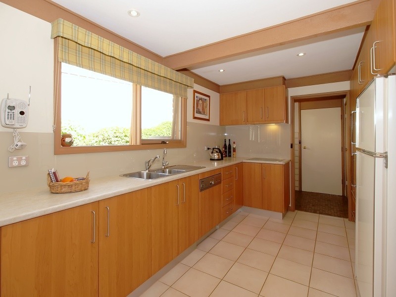 6 Reserve Avenue, Lobethal SA 5241