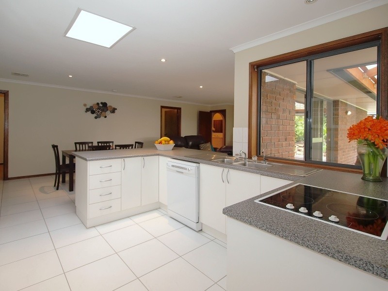 12 Edson Crescent, Littlehampton SA 5250