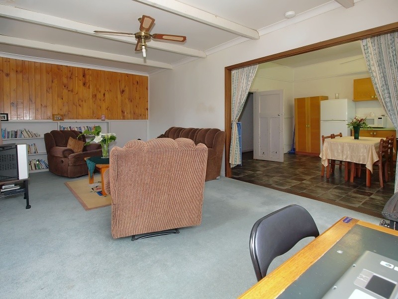 94 Longwood Road, Bradbury SA 5153