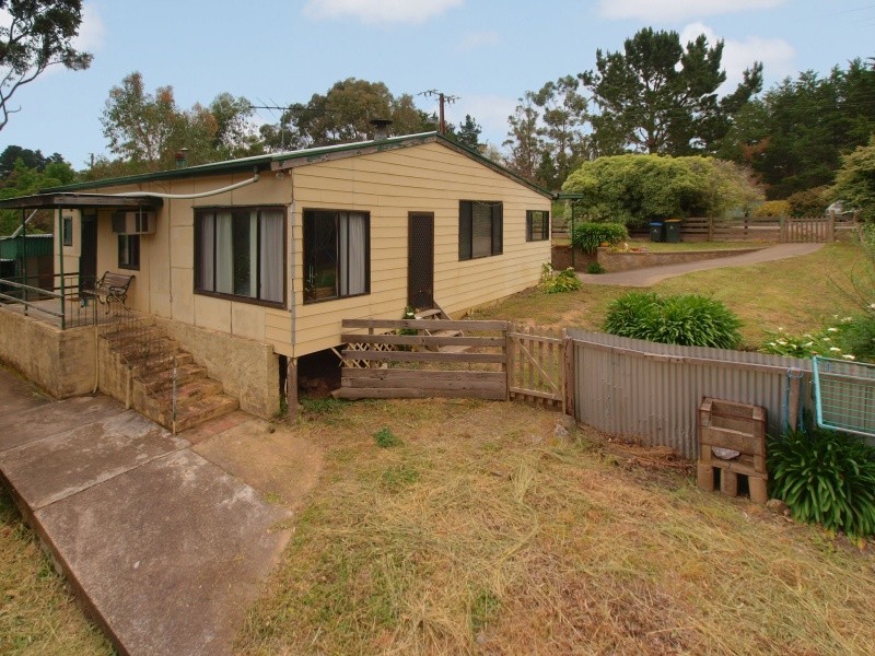 94 Longwood Road, Bradbury SA 5153