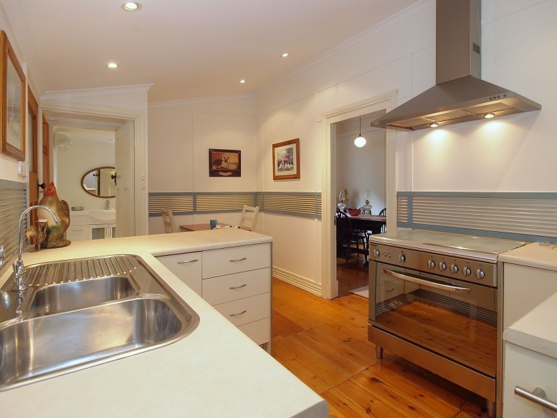 17 Fielding Road, Bridgewater SA 5155