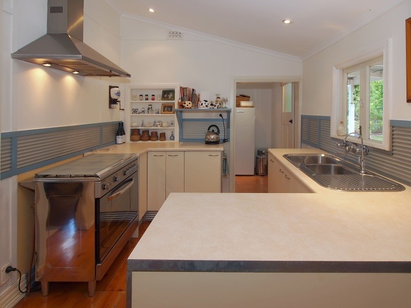 17 Fielding Road, Bridgewater SA 5155