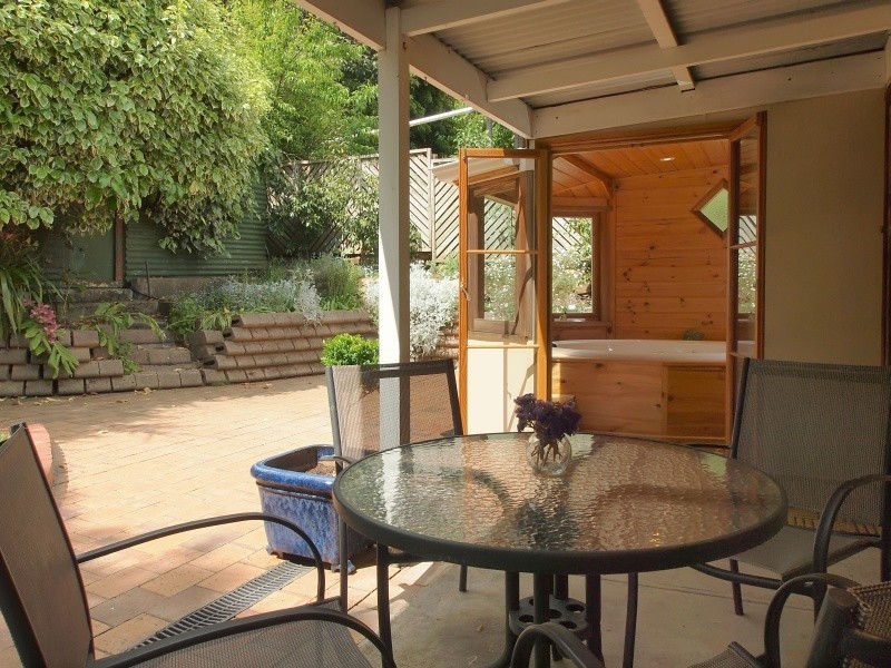 17 Fielding Road, Bridgewater SA 5155