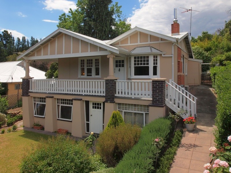 17 Fielding Road, Bridgewater SA 5155