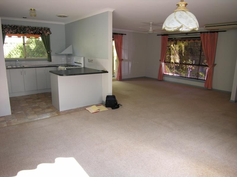 4/10 Pike St, Oakbank SA 5243