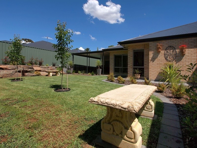 1 Cray Court, Littlehampton SA 5250