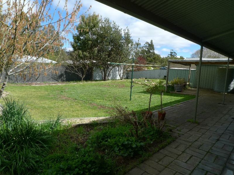 10 Unkuala Avenue, Balhannah SA 5242