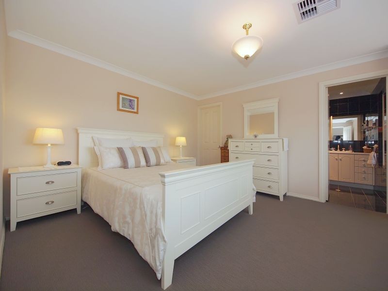 82 Grevillea Way, Woodside SA 5244