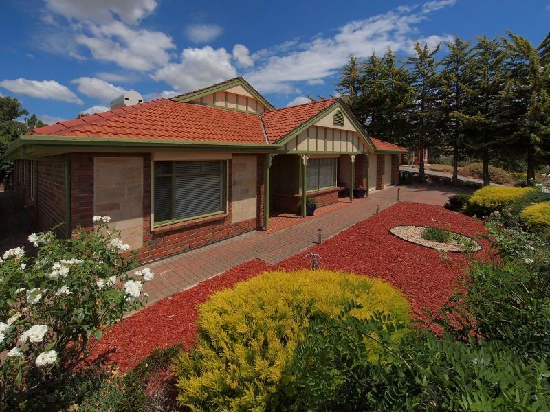 82 Grevillea Way, Woodside SA 5244