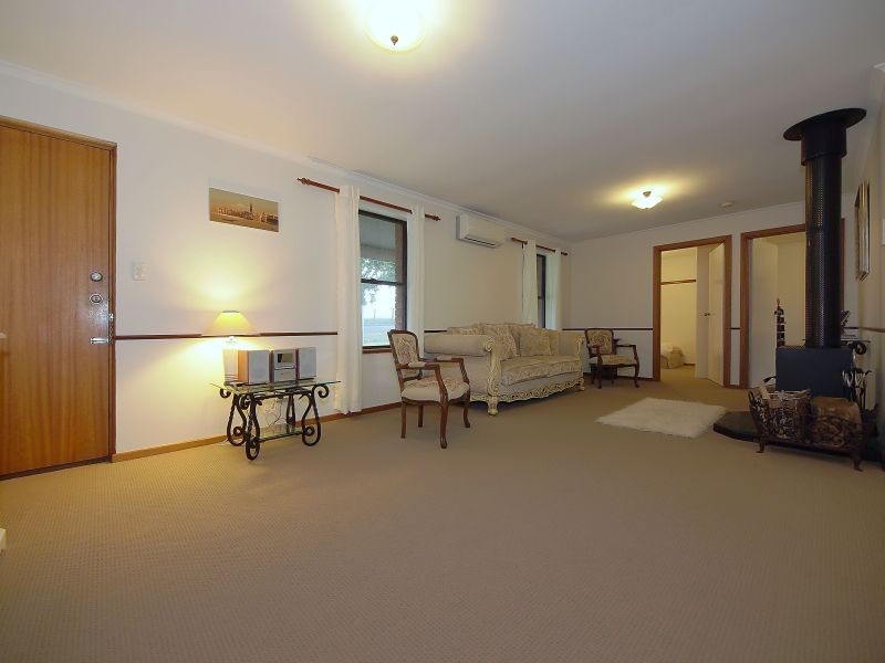 15 Windsor Avenue, Hahndorf SA 5245