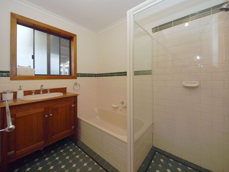 15 Windsor Avenue, Hahndorf SA 5245