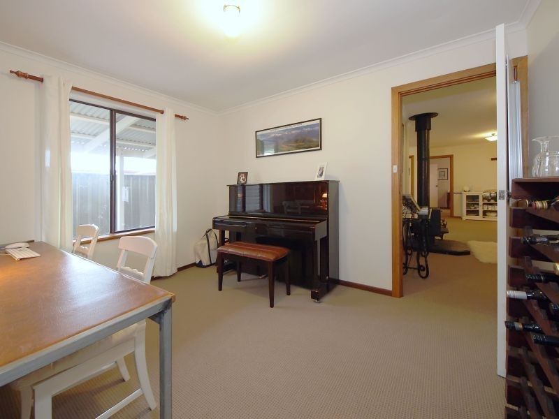15 Windsor Avenue, Hahndorf SA 5245