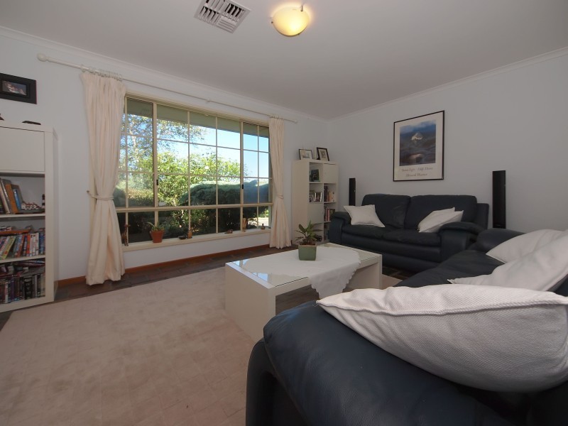 32 Gum Tree Drive, Littlehampton SA 5250