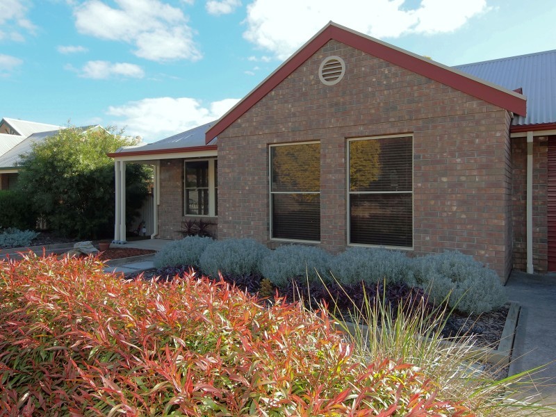 2/7 Margaret Street, Woodside SA 5244