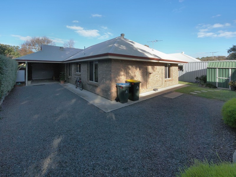 2/7 Margaret Street, Woodside SA 5244