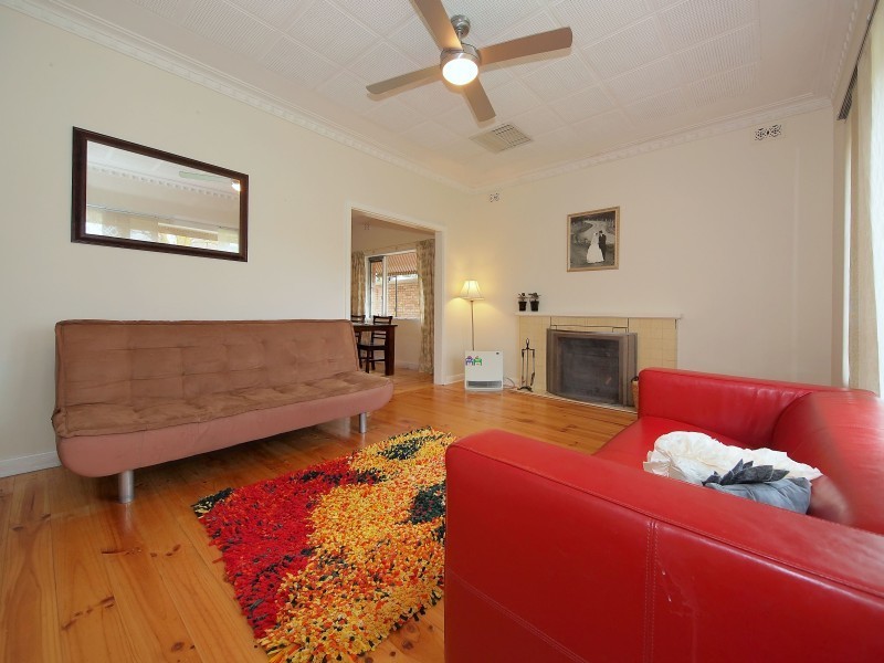 42 Hampden Road, Mount Barker SA 5251
