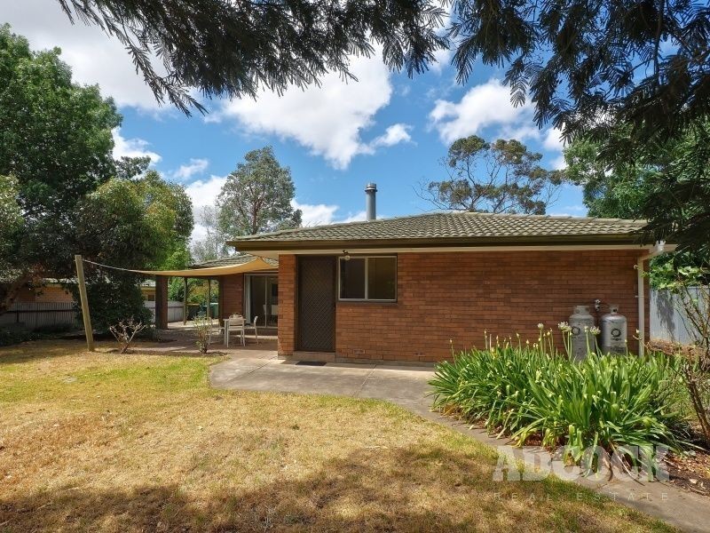 10 Liebelt Road, Mount Barker SA 5251