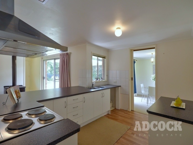 10 Liebelt Road, Mount Barker SA 5251