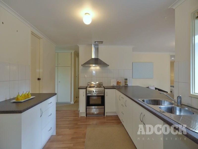 10 Liebelt Road, Mount Barker SA 5251