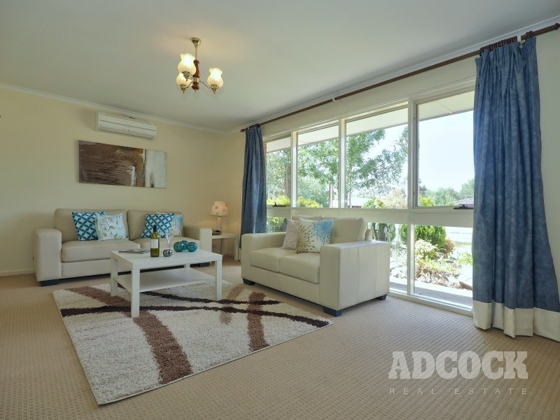 10 Liebelt Road, Mount Barker SA 5251
