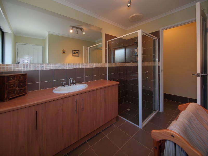 24 Atlantic Road, Mount Barker SA 5251