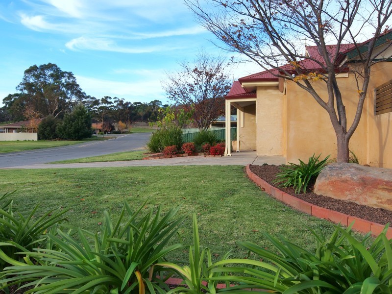 1/50 Jacaranda Drive, Woodside SA 5244