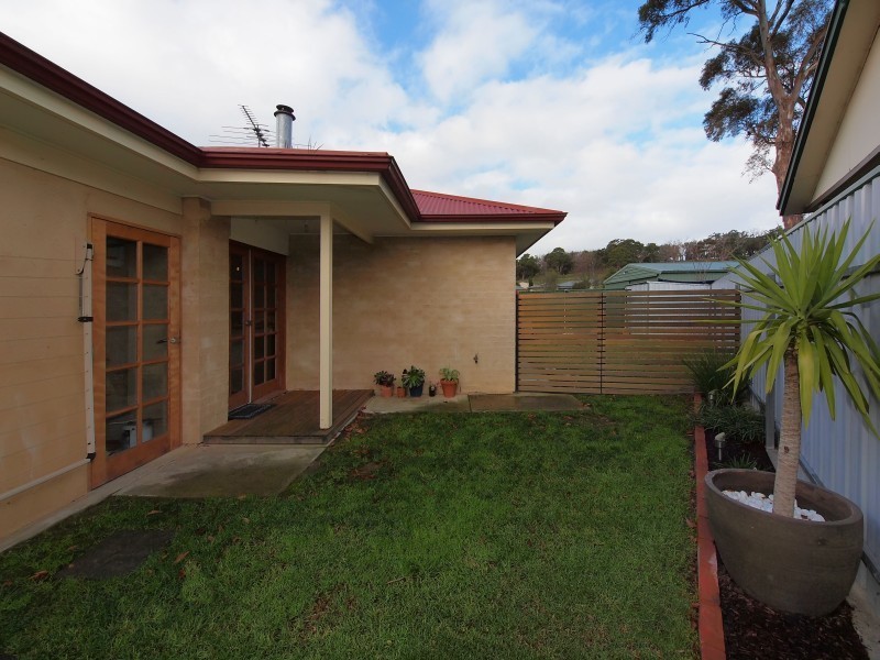 1/50 Jacaranda Drive, Woodside SA 5244