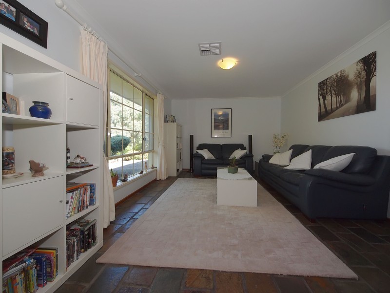 32 Gum Tree Drive, Littlehampton SA 5250