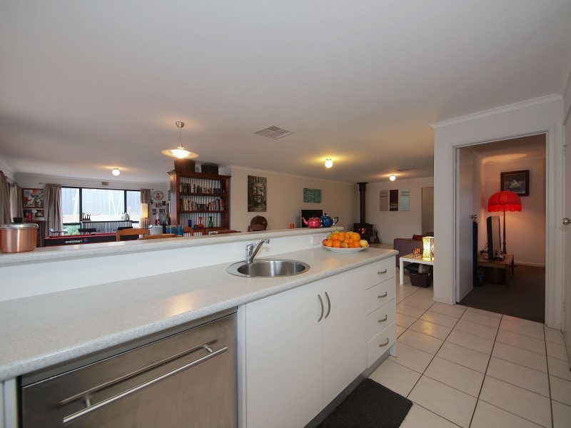 11 Elizabeth Street, Woodside SA 5244