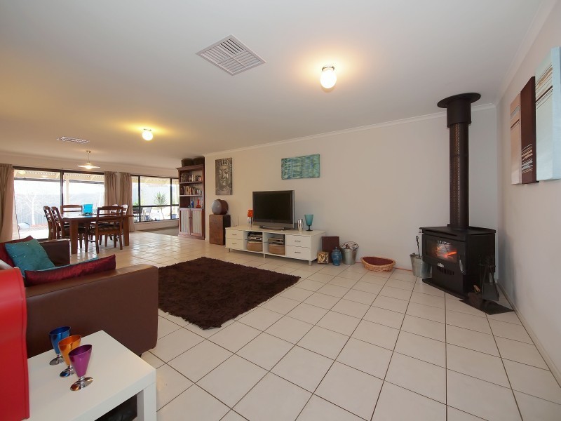 11 Elizabeth Street, Woodside SA 5244