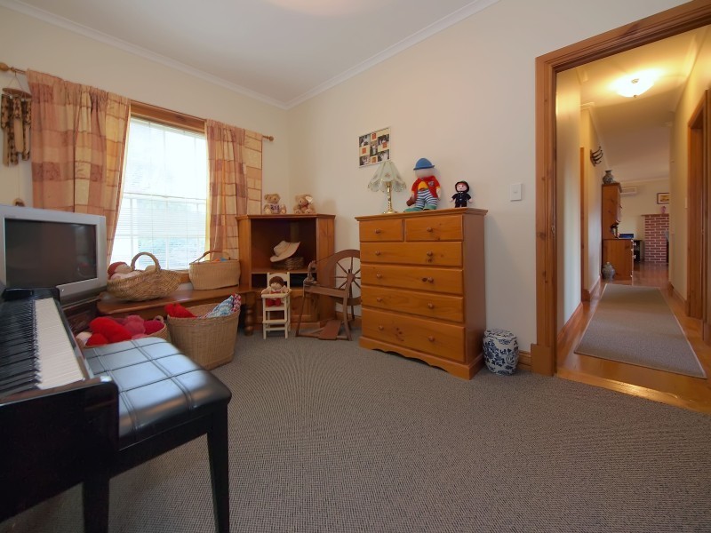 7 Elizabeth Street, Woodside SA 5244