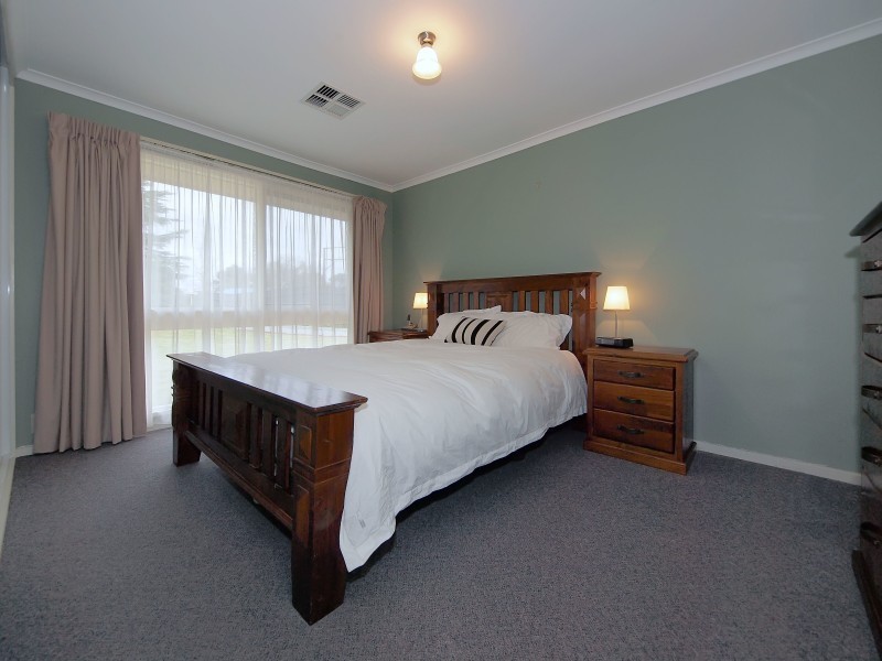 33 Balhannah Road, Hahndorf SA 5245