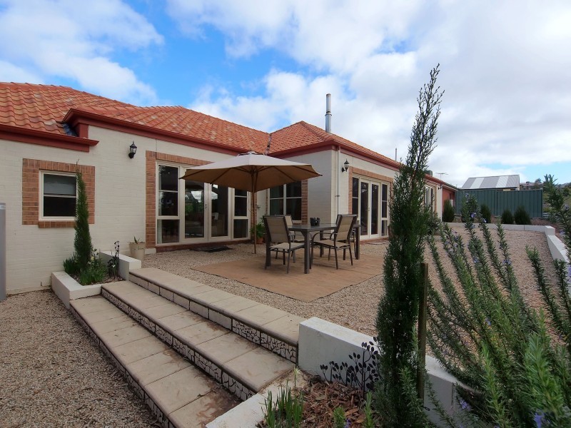 32 Yaktanga Way, Mount Barker SA 5251