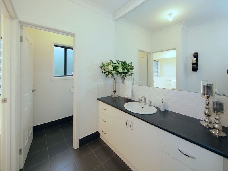 26 Collett Avenue, Mount Barker SA 5251