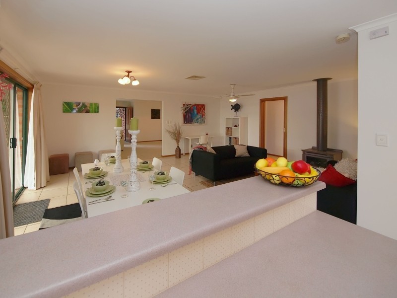 11 Oakwood Road, Oakbank SA 5243