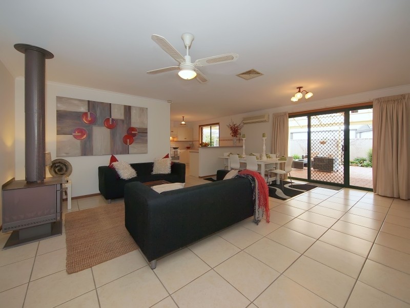 11 Oakwood Road, Oakbank SA 5243