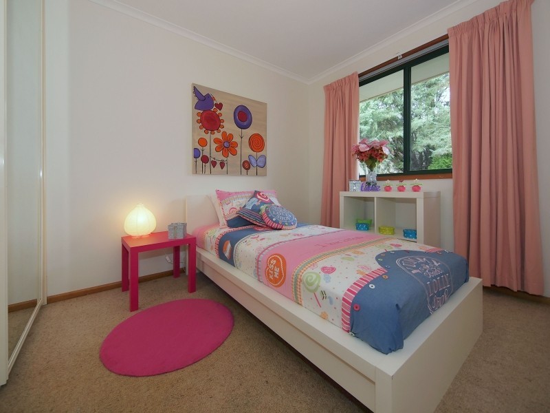 11 Oakwood Road, Oakbank SA 5243