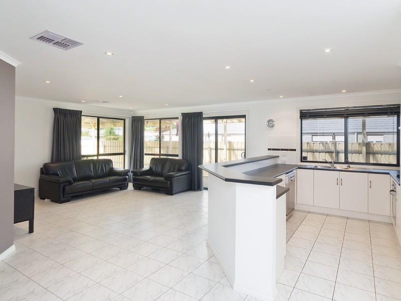18 Benjamin Gray Drive, Littlehampton SA 5250