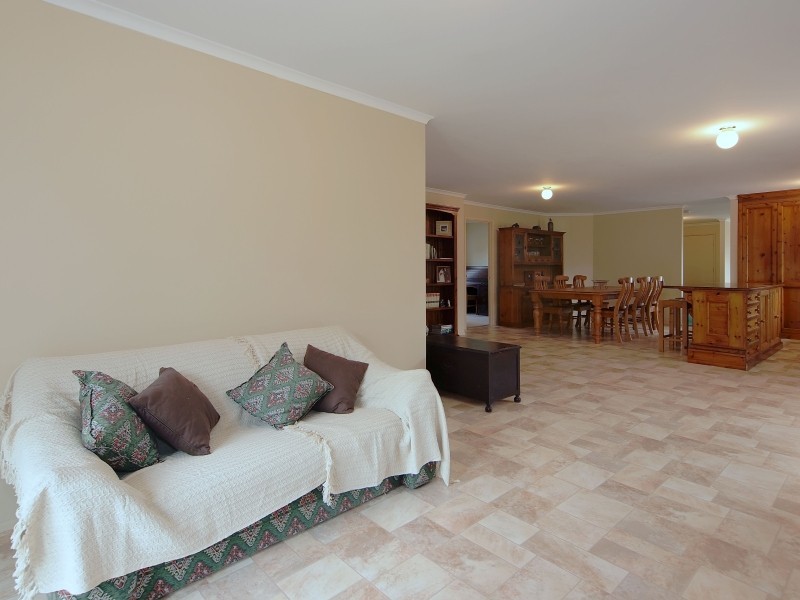 5 Gardenia Drive, Woodside SA 5244