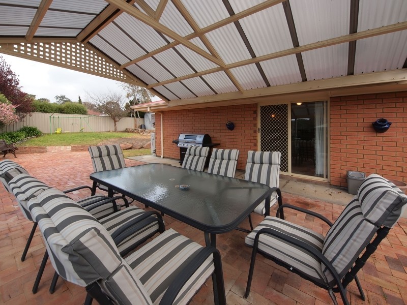 5 Gardenia Drive, Woodside SA 5244