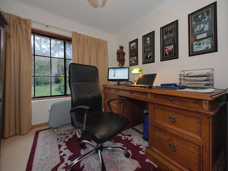 8 Hunt Road, Hahndorf SA 5245