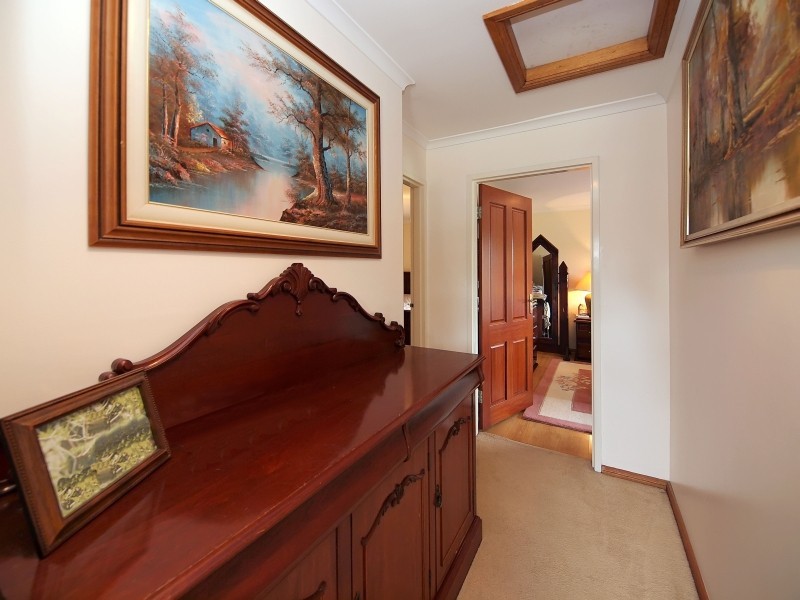 8 Hunt Road, Hahndorf SA 5245