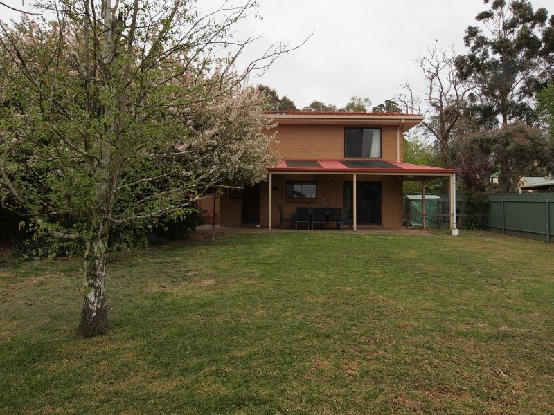 8 Hunt Road, Hahndorf SA 5245