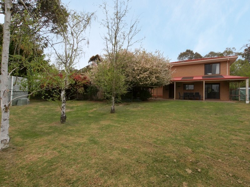 8 Hunt Road, Hahndorf SA 5245
