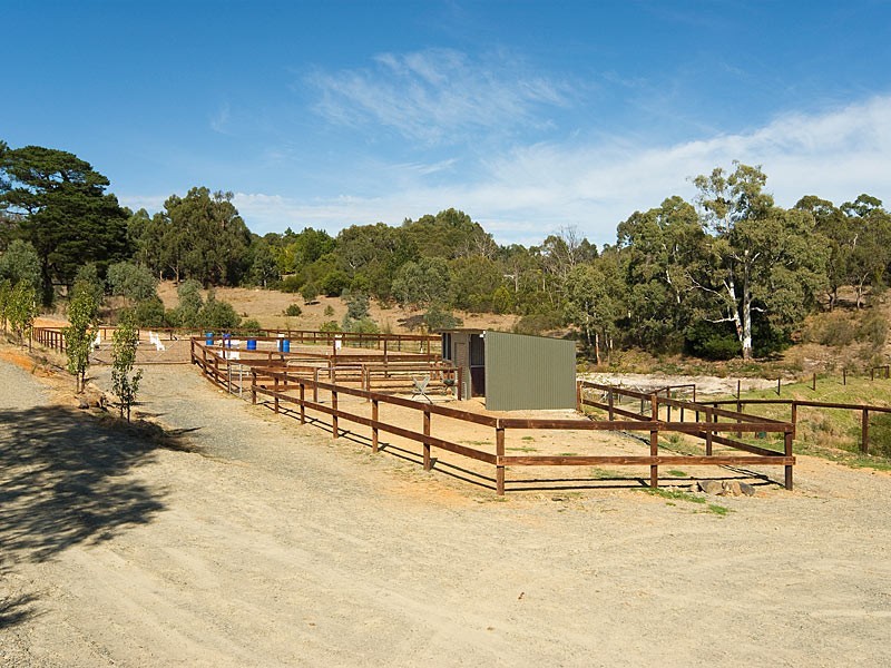 79 Leslie Creek Road, Mylor SA 5153