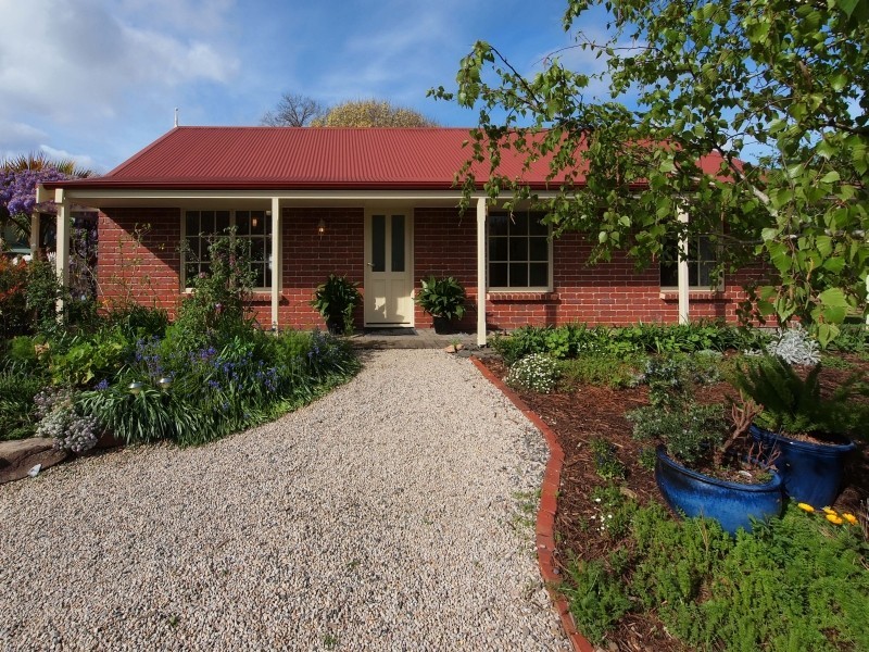 10 John Street, Oakbank SA 5243