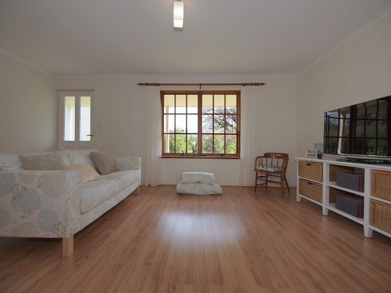 10 John Street, Oakbank SA 5243